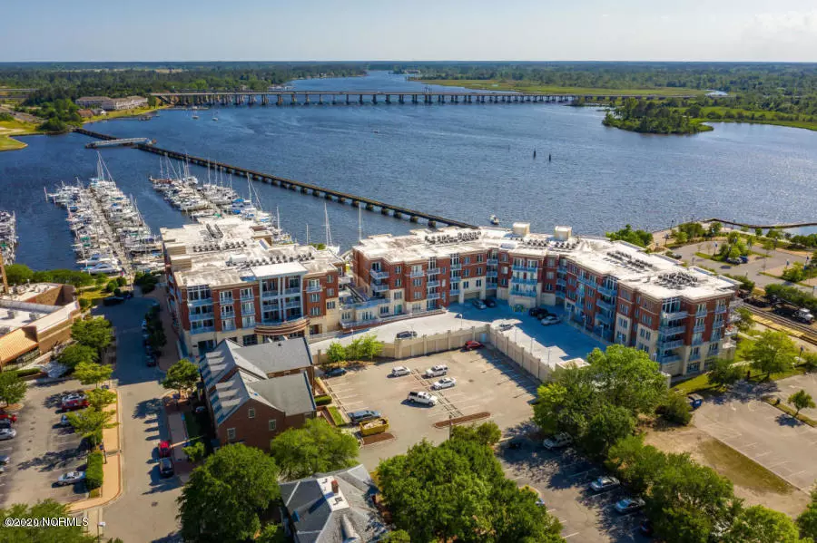 New Bern, NC 28560,330 Sky Sail Boulevard #330