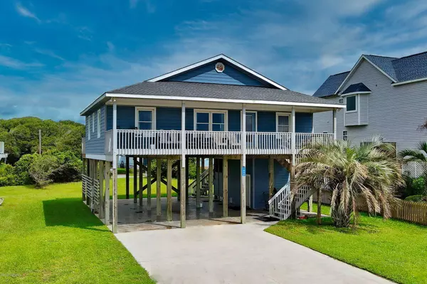 1002 Ocean DR, Oak Island, NC 28465