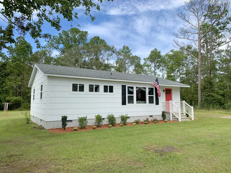 218 Tom Mann RD, Newport, NC 28570