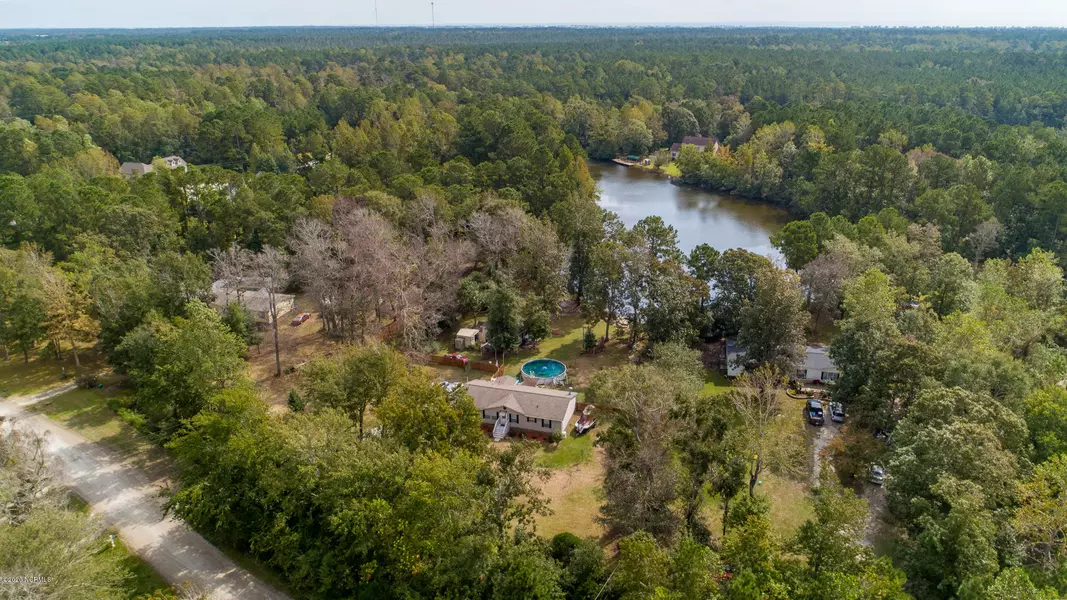 149 Lake Haven DR, Sneads Ferry, NC 28460