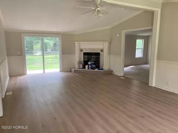 Hubert, NC 28539,117 Quail Point Drive