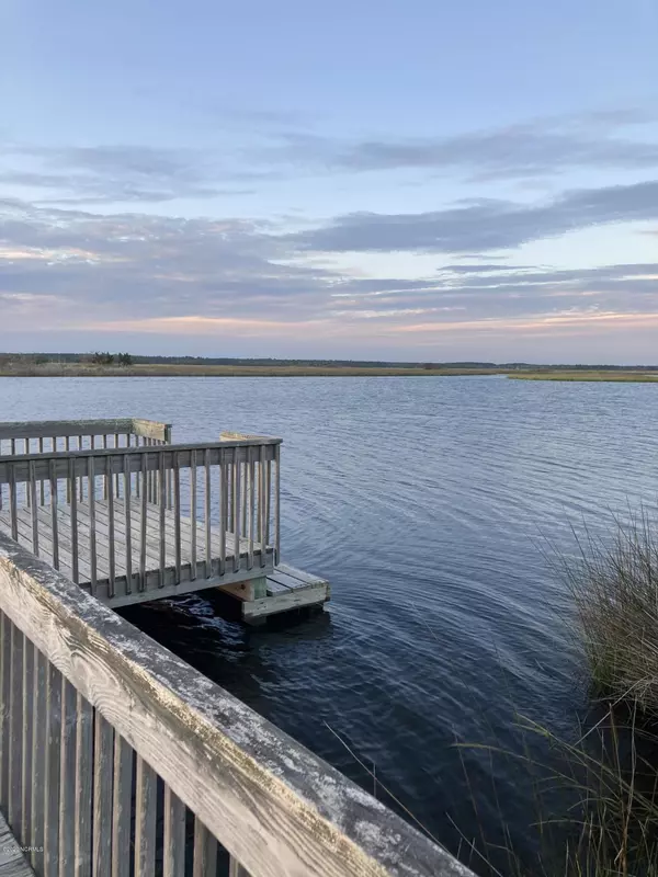 North Topsail Beach, NC 28460,1513 Wahoo ST