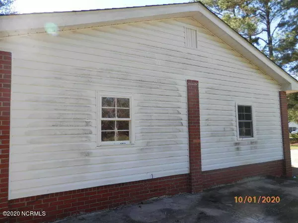 Chadbourn, NC 28431,5099 Chadbourn HWY