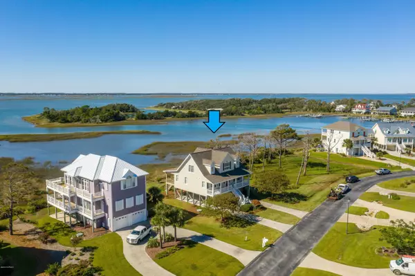 Harkers Island, NC 28531,122 Pintail Lane