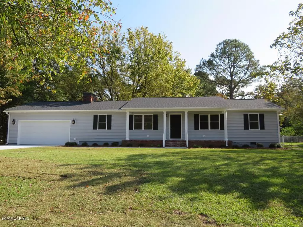 New Bern, NC 28562,4907 Cypress Shores Drive