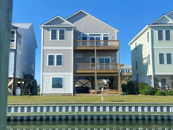 922 Observation Lane Lane, Topsail Beach, NC 28445