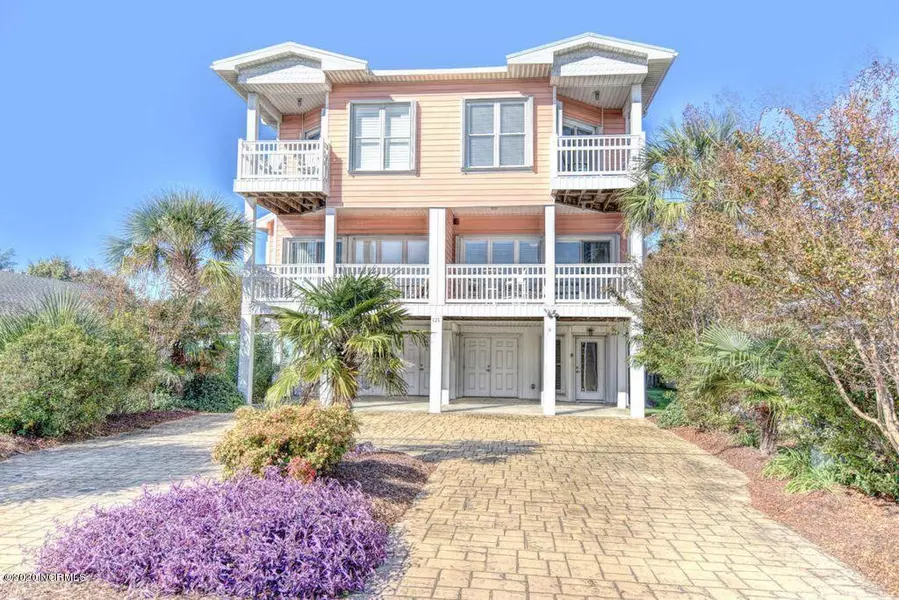 121 4th AVE #B, Kure Beach, NC 28449