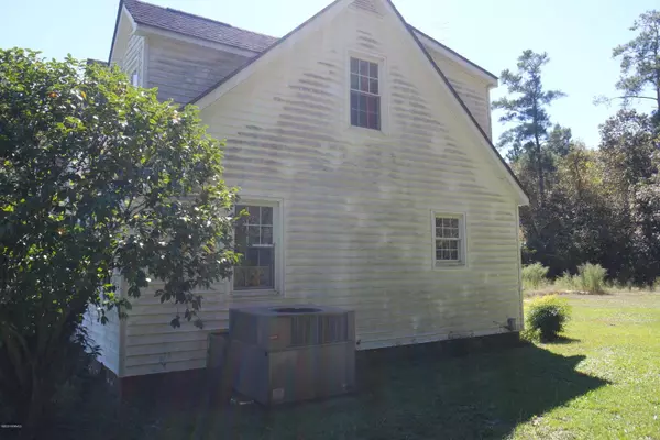 Roseboro, NC 28382,190 Mill Creek Church RD