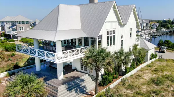 202 Row Boat ROW, Bald Head Island, NC 28461