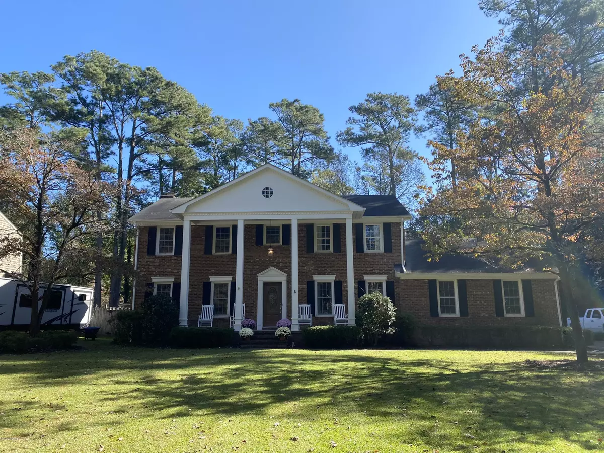 Trent Woods, NC 28562,410 Surrey Lane