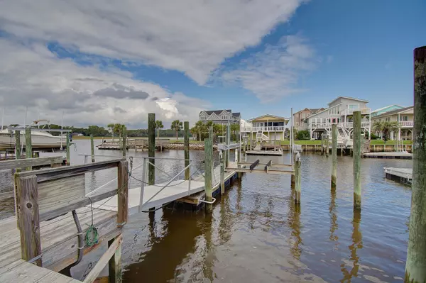 Ocean Isle Beach, NC 28469,90 Fairmont ST