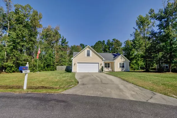 Rocky Point, NC 28457,184 Schoolview DR