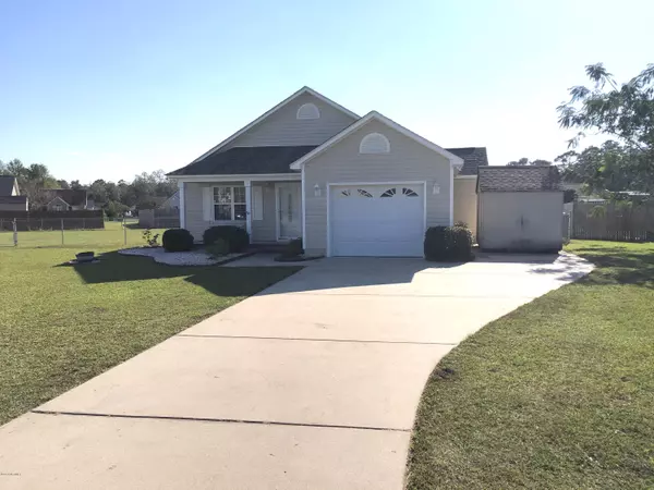 606 Bridle Court, Swansboro, NC 28584