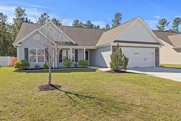 325 Hughes LN, Jacksonville, NC 28546