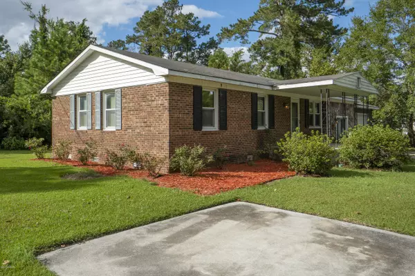 Pollocksville, NC 28573,144 Gardner ST