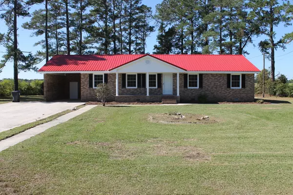 1148 F M Cartret RD, Whiteville, NC 28472