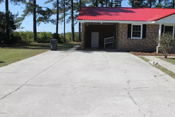 Whiteville, NC 28472,1148 F M Cartret RD