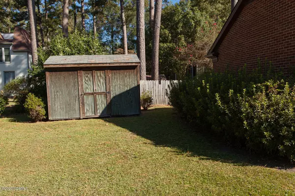 Kinston, NC 28501,906 Carey RD