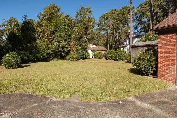 Kinston, NC 28501,906 Carey RD