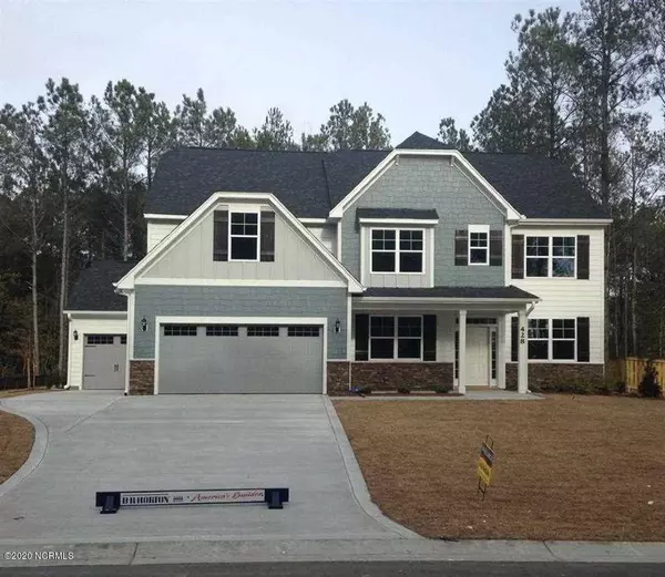 428 Canvasback LN, Sneads Ferry, NC 28460