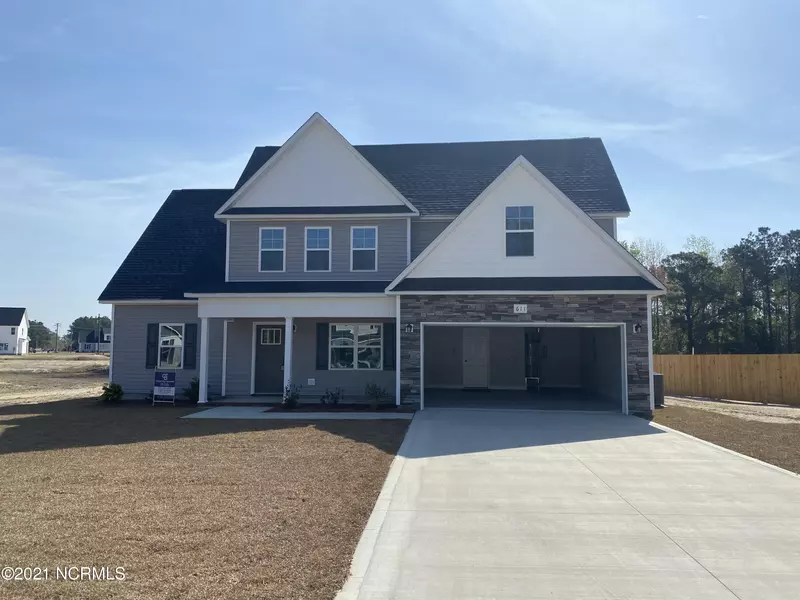 611 Osprey Landing DR, Holly Ridge, NC 28445