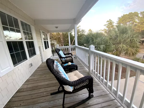 Oak Island, NC 28465,141 NW 10th ST