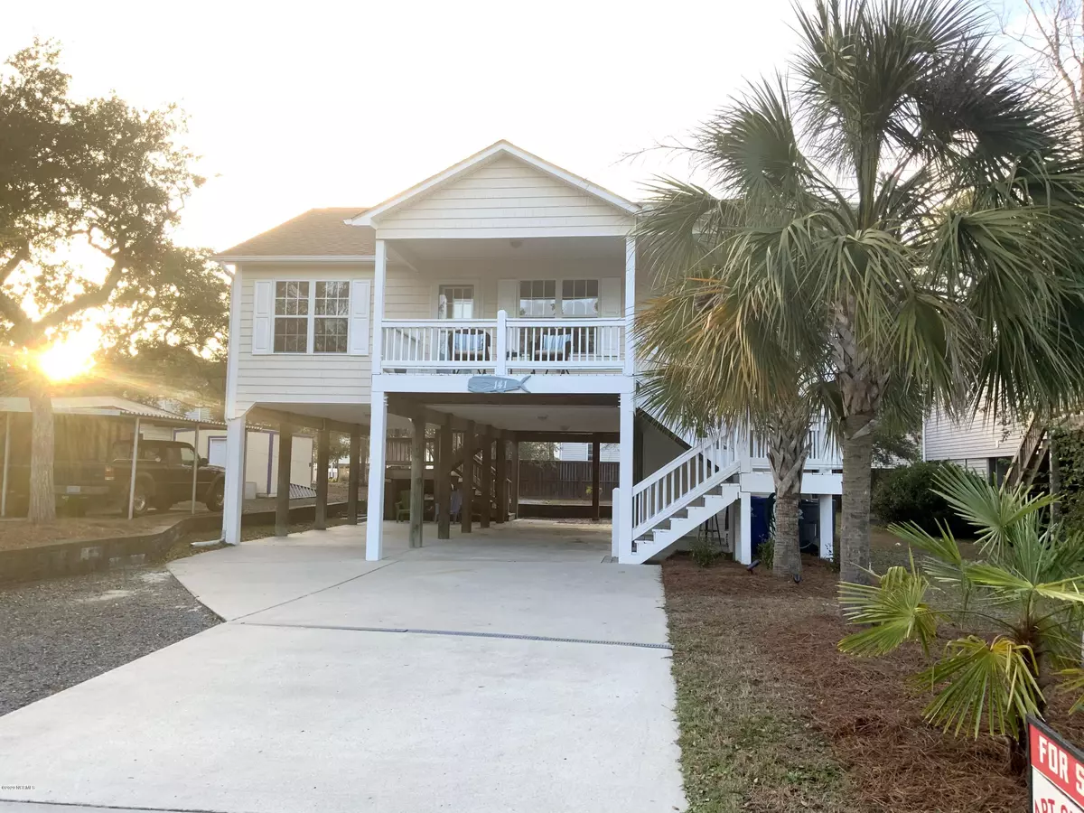 Oak Island, NC 28465,141 NW 10th ST