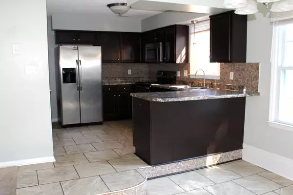 Midway Park, NC 28544,2039 Hunters Ridge DR