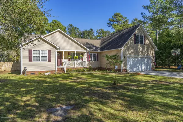 367 Sloop Point RD, Hampstead, NC 28443