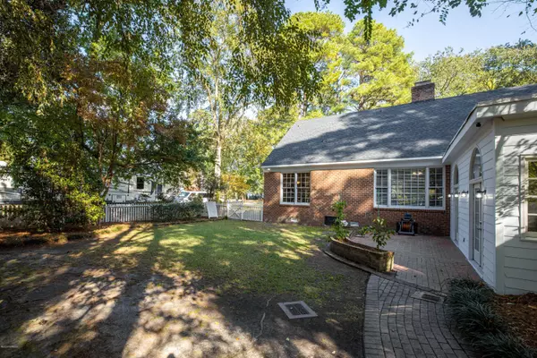 Kinston, NC 28504,1906 Stanton RD