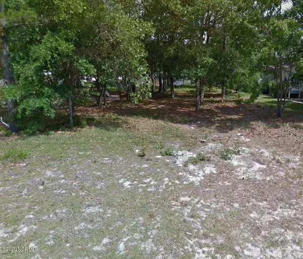 613 Dogwood DR, Sunset Beach, NC 28468