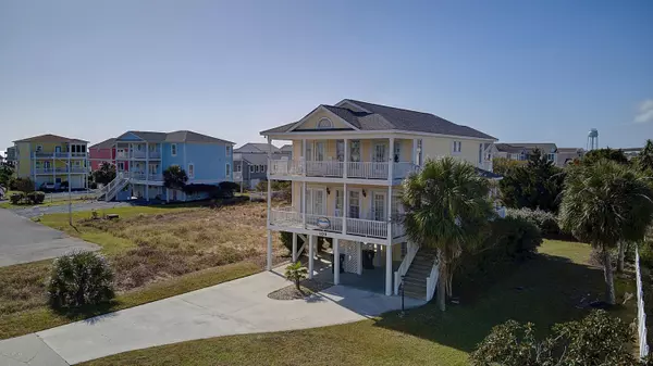 Holden Beach, NC 28462,109 Golden Dune WAY