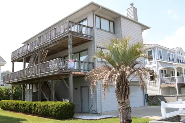 127 Crab ST, Holden Beach, NC 28462