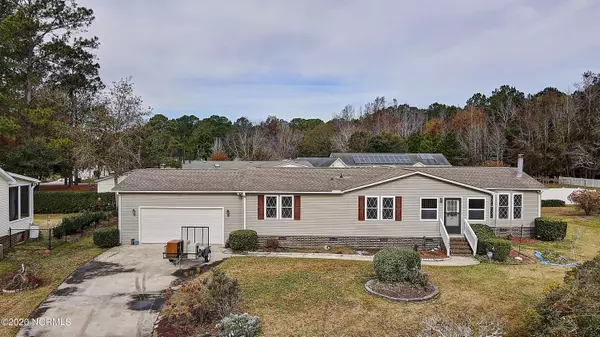 1061 Cedar Court SW, Calabash, NC 28467