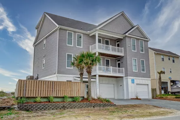 Surf City, NC 28445,1402 S Shore Drive