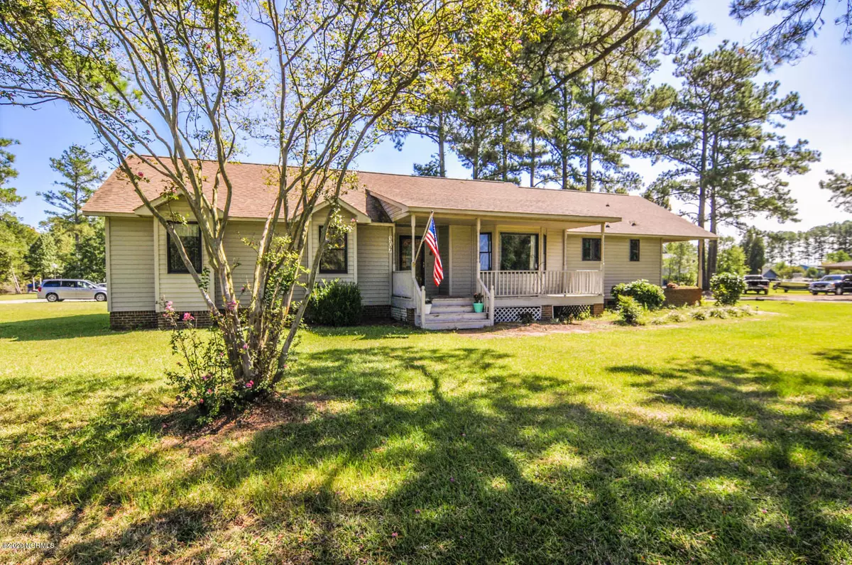 Belhaven, NC 27810,307 Smith Shore RD