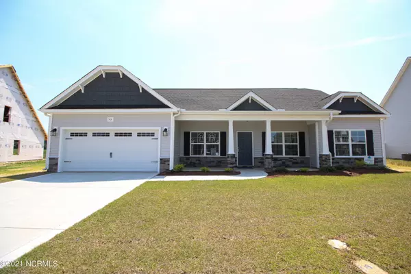 501 Seashore ST, Grimesland, NC 27837