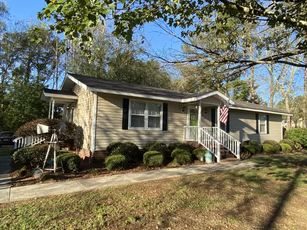 Willard, NC 28478,735 Garden RD