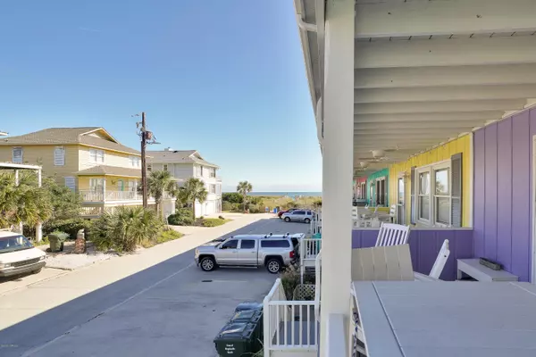 Wrightsville Beach, NC 28480,12 Oceanic Street