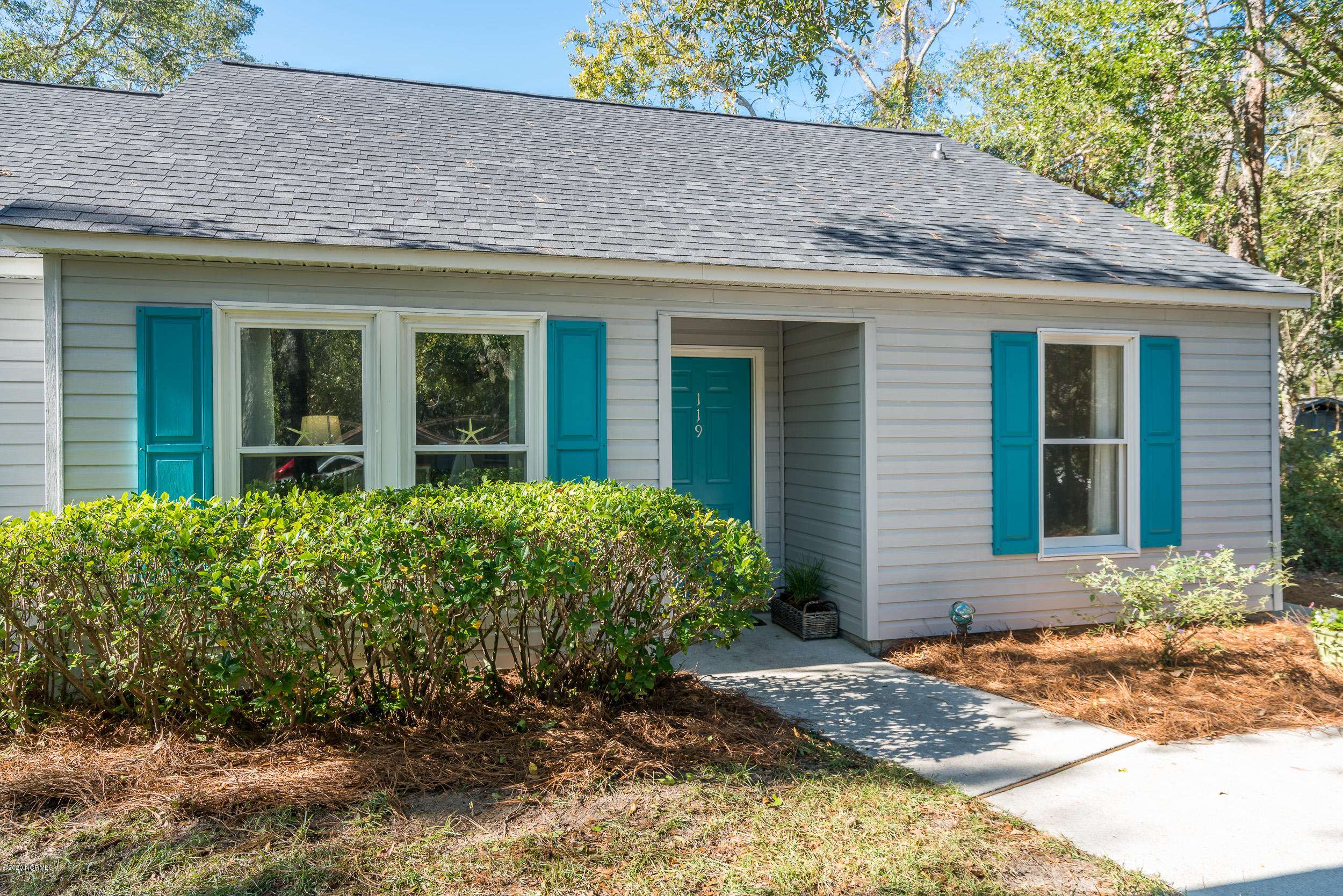 Oak Island, NC 28465,119 NW 15th ST