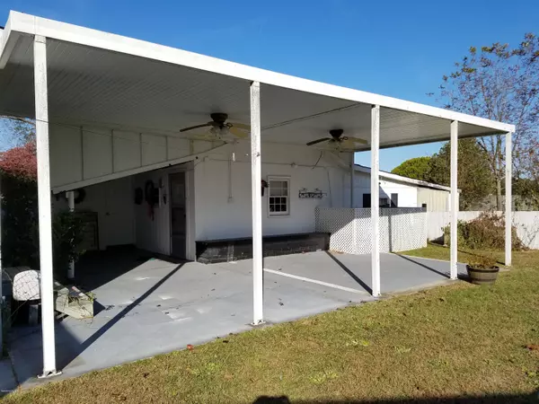 Kinston, NC 28504,911 Cleveland DR
