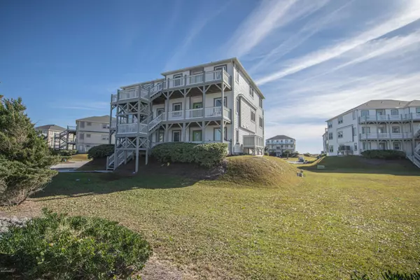 2806 Pier Pointe Drive #8b 1, Emerald Isle, NC 28594