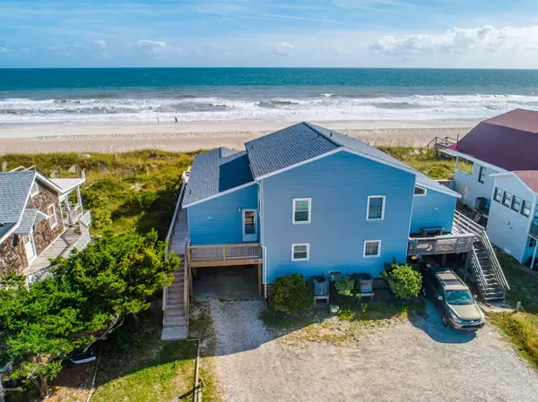 129 S Anderson BLVD, Topsail Beach, NC 28445