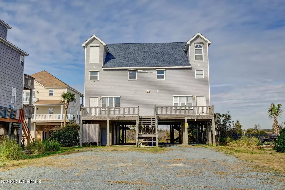 North Topsail Beach, NC 28460,3733 Island DR