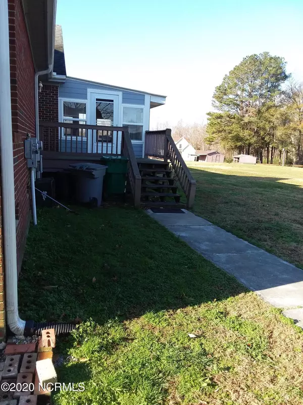 Williamston, NC 27892,1088 Watercress Road