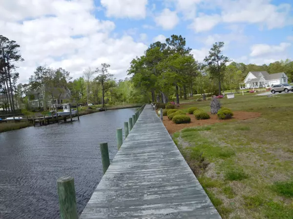 Swansboro, NC 28584,112 Lowery Lane