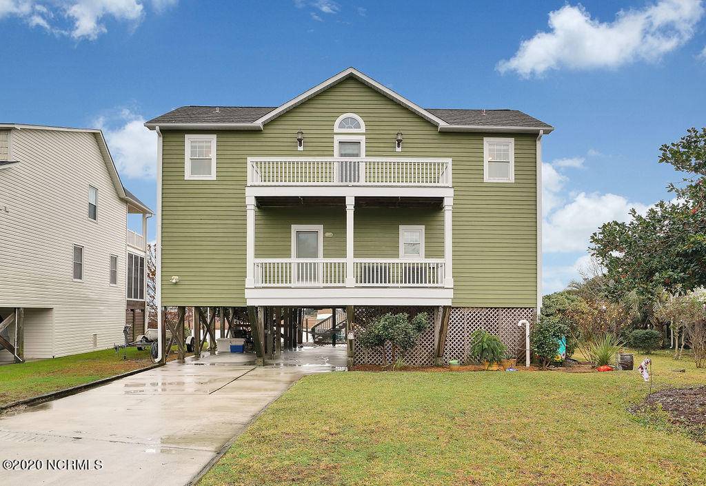 99 W Island DR, Oak Island, NC 28465