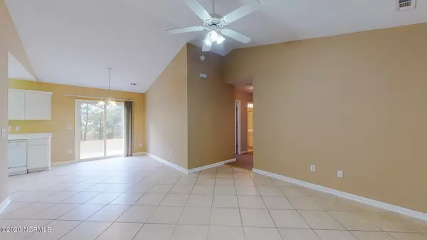 Burgaw, NC 28425,131 Tealbriar ST