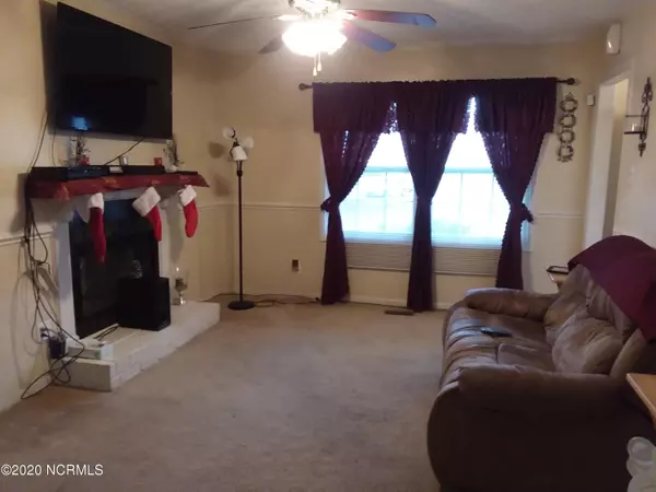 Kinston, NC 28504,2202 Trinity Club DR