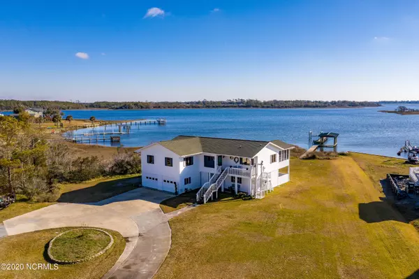 309 Easy ST, Cape Carteret, NC 28584